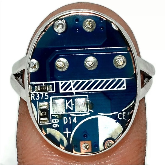 Other - Tech CHIC Recycled circuitboard Silver ring size 9